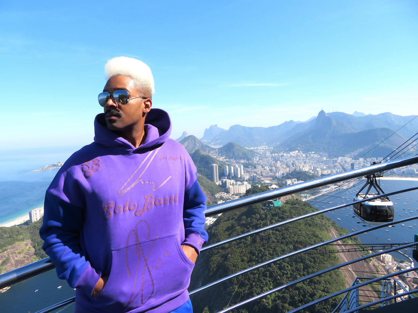 SoloBassé's Signature Luxury Men's Hoodie Set
