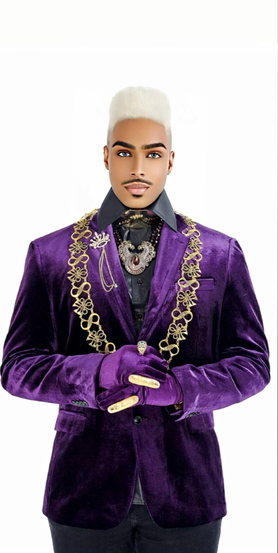 VELVET JACKETS |SoloBassé's Purple Velvet Jacket